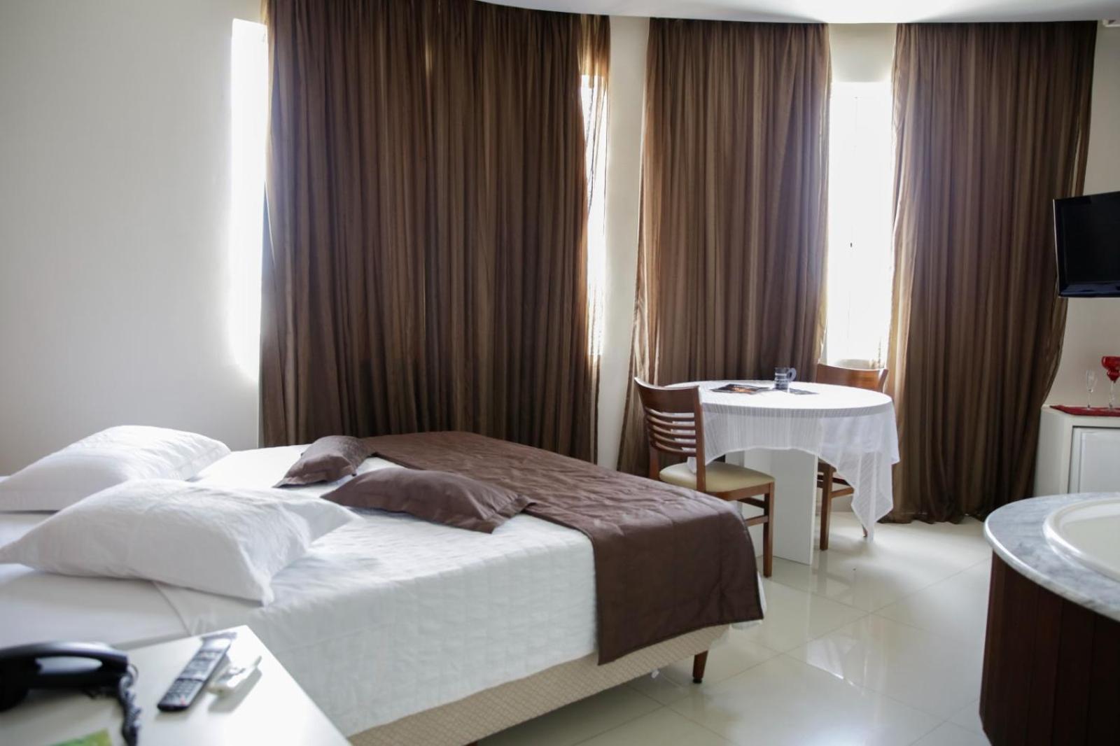 Hotel Emacite Flex Mafra Luaran gambar