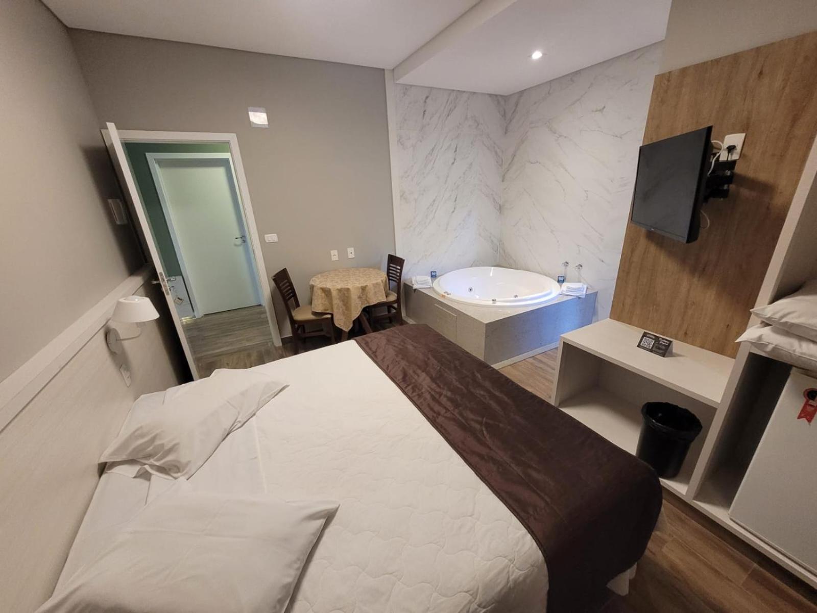 Hotel Emacite Flex Mafra Luaran gambar
