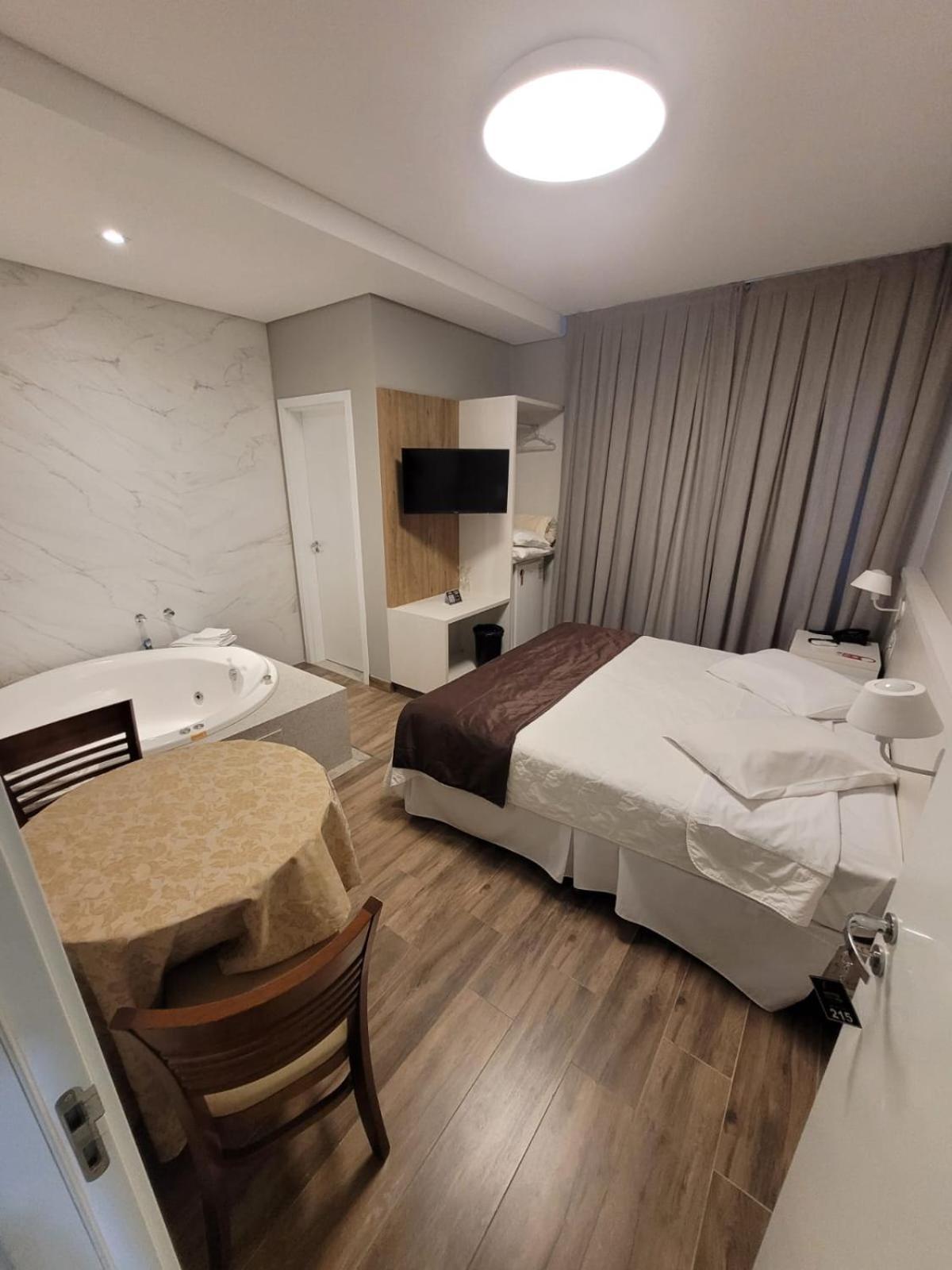 Hotel Emacite Flex Mafra Luaran gambar