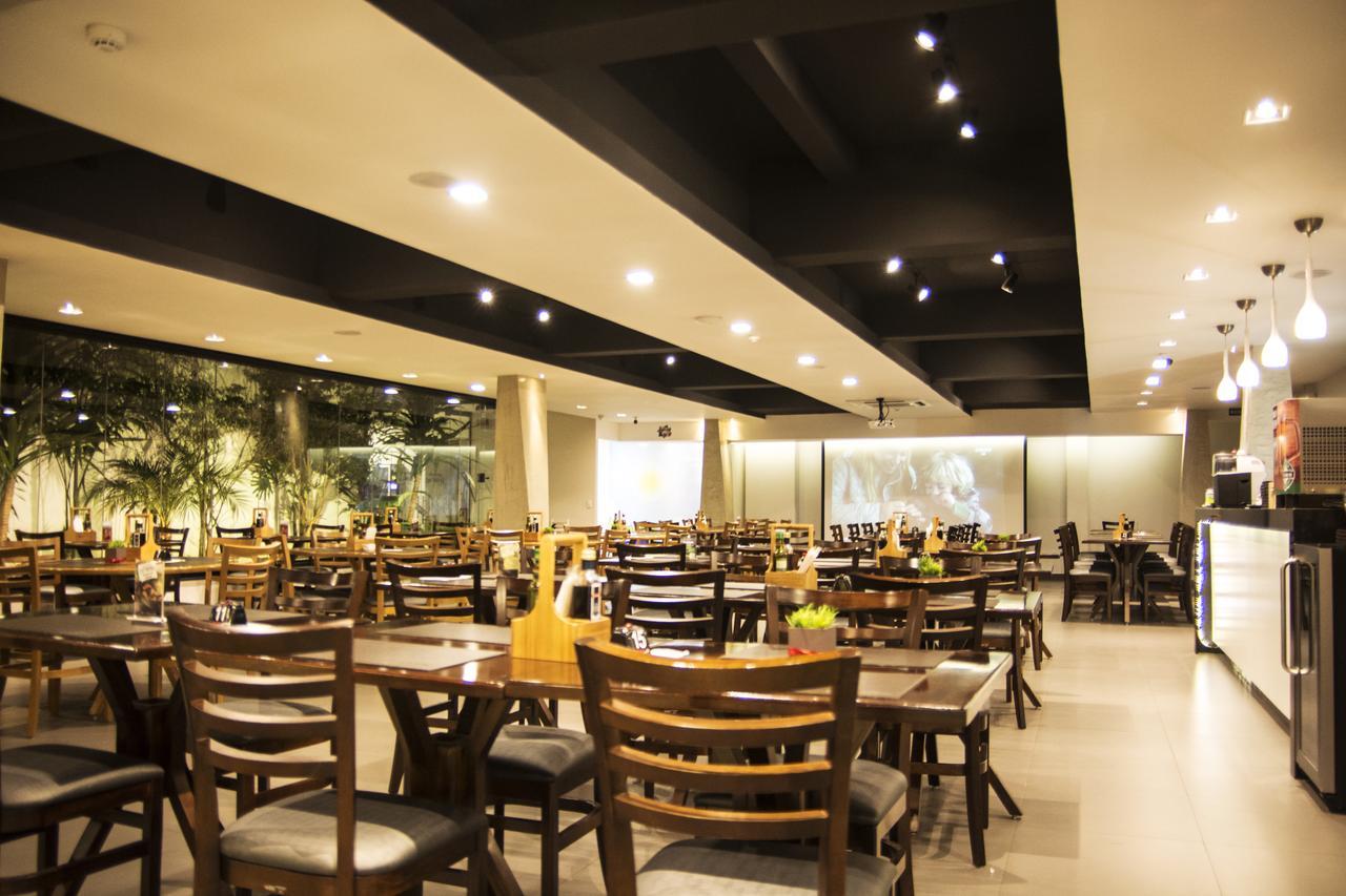 Hotel Emacite Flex Mafra Luaran gambar